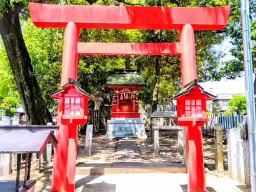 川原神社の末社・摂社