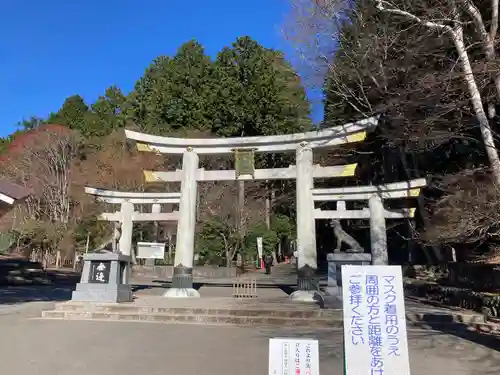 三峯神社の鳥居