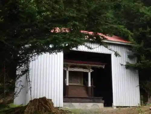 東芭露神社の本殿