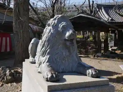 三囲神社の狛犬