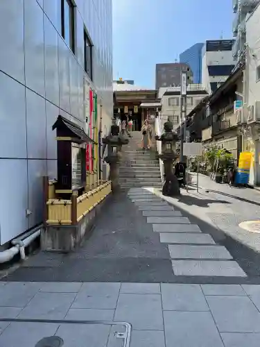 大観音寺の{uncategorized: "未分類", other: "その他", undefined: "問題あり", building: "その他建物", grave: "お墓", sacred_gate: "鳥居", guardian: "狛犬", statue: "像", buddha: "仏像", history: "歴史", nature: "自然", garden: "庭園", animal: "動物", pagoda: "塔", temizu: "手水舎", mountain_gate: "山門・神門", sanctuary: "本殿・本堂", subordinate: "末社・摂社", art: "芸術", scenery: "景色", jizo: "地蔵", ema: "絵馬", goshuin: "御朱印", omikuji: "おみくじ", items: "授与品その他", amulet: "お守り", goshuincho: "御朱印帳", eats: "食事", festival: "お祭り", votive_dance: "神楽", shichigosan: "七五三参", wedding: "結婚式", experience: "体験その他", initially: "初詣", around: "周辺", anti_infection: "感染症対策"}