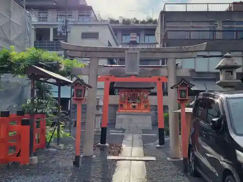 若宮八幡宮（陶器神社）の末社