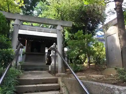 稲荷神社の鳥居