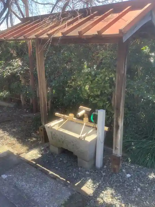 遣浄院(常楽寺塔頭)の手水舎