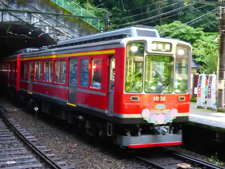 深澤銭洗弁財天の周辺