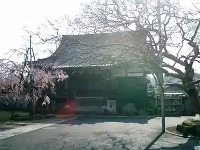 本興寺の本殿・本堂