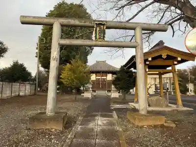 月読神社の{uncategorized: "未分類", other: "その他", undefined: "問題あり", building: "その他建物", grave: "お墓", sacred_gate: "鳥居", guardian: "狛犬", statue: "像", buddha: "仏像", history: "歴史", nature: "自然", garden: "庭園", animal: "動物", pagoda: "塔", temizu: "手水舎", mountain_gate: "山門・神門", sanctuary: "本殿・本堂", subordinate: "末社・摂社", art: "芸術", scenery: "景色", jizo: "地蔵", ema: "絵馬", goshuin: "御朱印", omikuji: "おみくじ", items: "授与品その他", amulet: "お守り", goshuincho: "御朱印帳", eats: "食事", festival: "お祭り", votive_dance: "神楽", shichigosan: "七五三参", wedding: "結婚式", experience: "体験その他", initially: "初詣", around: "周辺", anti_infection: "感染症対策"}
