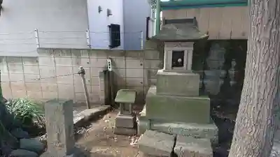 駒留八幡神社の末社・摂社