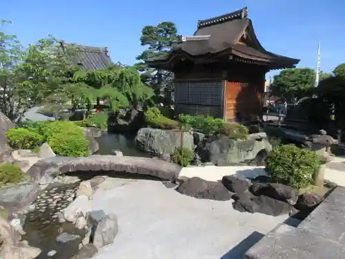 総持寺の庭園