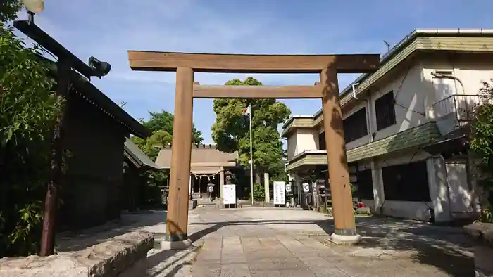 寒川神社の鳥居