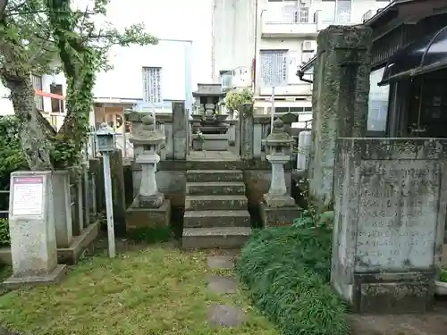 西光寺の末社・摂社