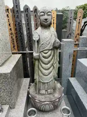 圓乘寺の{uncategorized: "未分類", other: "その他", undefined: "問題あり", building: "その他建物", grave: "お墓", sacred_gate: "鳥居", guardian: "狛犬", statue: "像", buddha: "仏像", history: "歴史", nature: "自然", garden: "庭園", animal: "動物", pagoda: "塔", temizu: "手水舎", mountain_gate: "山門・神門", sanctuary: "本殿・本堂", subordinate: "末社・摂社", art: "芸術", scenery: "景色", jizo: "地蔵", ema: "絵馬", goshuin: "御朱印", omikuji: "おみくじ", items: "授与品その他", amulet: "お守り", goshuincho: "御朱印帳", eats: "食事", festival: "お祭り", votive_dance: "神楽", shichigosan: "七五三参", wedding: "結婚式", experience: "体験その他", initially: "初詣", around: "周辺", anti_infection: "感染症対策"}