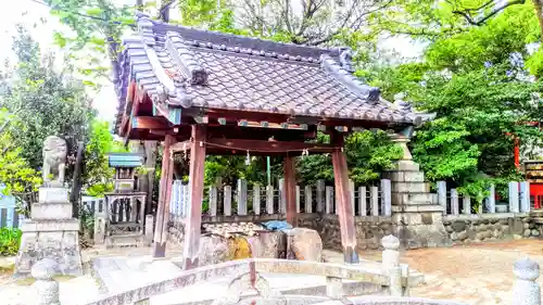 御器所八幡宮の手水舎