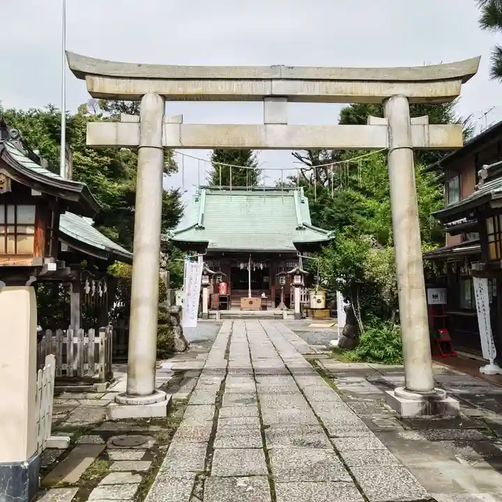 高円寺天祖神社の鳥居