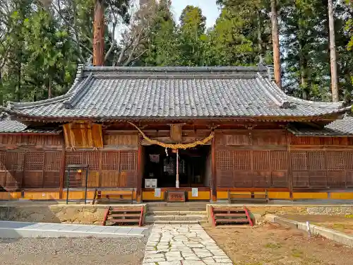 坂城神社の本殿