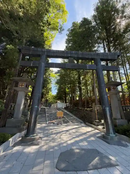 諏訪大社下社秋宮(長野県)