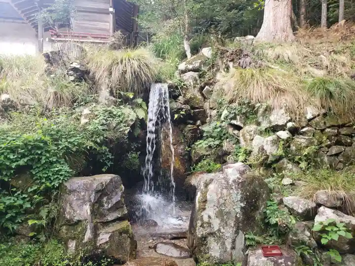 日吉大社の庭園