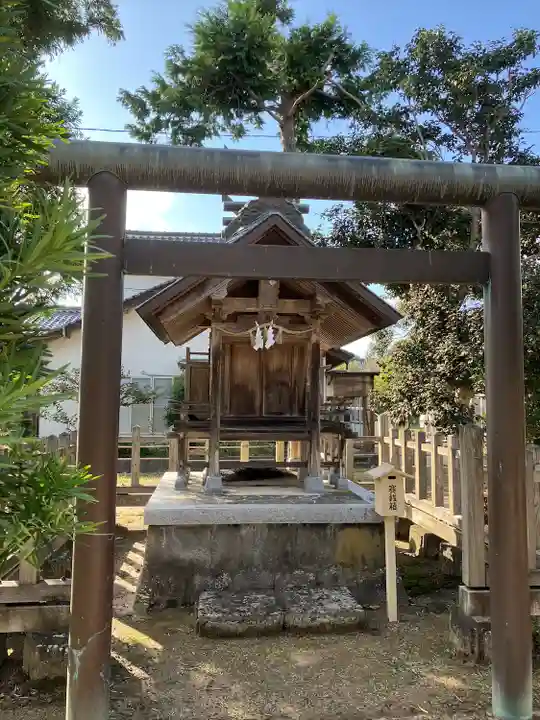 大土神社の末社・摂社