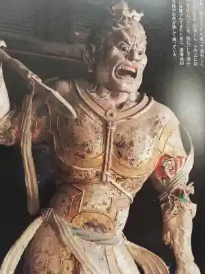 東大寺 法華堂（三月堂）の{uncategorized: "未分類", other: "その他", undefined: "問題あり", building: "その他建物", grave: "お墓", sacred_gate: "鳥居", guardian: "狛犬", statue: "像", buddha: "仏像", history: "歴史", nature: "自然", garden: "庭園", animal: "動物", pagoda: "塔", temizu: "手水舎", mountain_gate: "山門・神門", sanctuary: "本殿・本堂", subordinate: "末社・摂社", art: "芸術", scenery: "景色", jizo: "地蔵", ema: "絵馬", goshuin: "御朱印", omikuji: "おみくじ", items: "授与品その他", amulet: "お守り", goshuincho: "御朱印帳", eats: "食事", festival: "お祭り", votive_dance: "神楽", shichigosan: "七五三参", wedding: "結婚式", experience: "体験その他", initially: "初詣", around: "周辺", anti_infection: "感染症対策"}