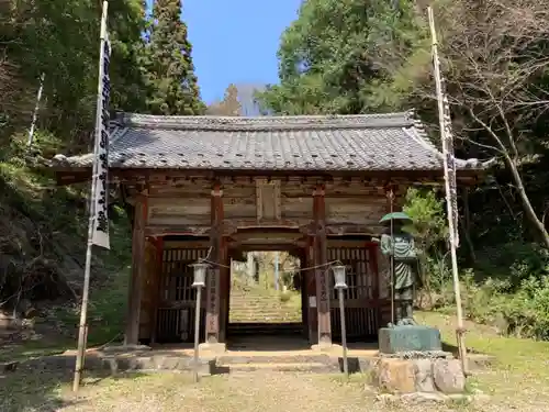 日龍峯寺(高澤観音)(美濃清水)の山門・神門
