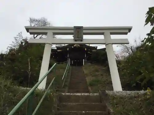 大戸八雲神社の鳥居