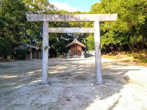 神明社（三ツ屋神明社）の鳥居