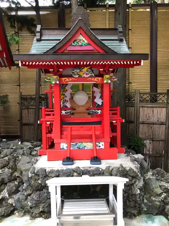 京濱伏見稲荷神社の末社・摂社
