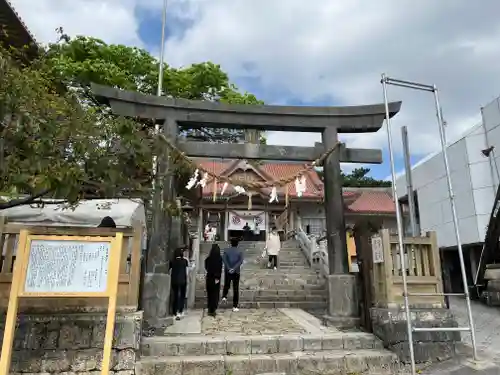 普天満宮の鳥居