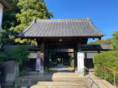 茂林寺の{uncategorized: "未分類", other: "その他", undefined: "問題あり", building: "その他建物", grave: "お墓", sacred_gate: "鳥居", guardian: "狛犬", statue: "像", buddha: "仏像", history: "歴史", nature: "自然", garden: "庭園", animal: "動物", pagoda: "塔", temizu: "手水舎", mountain_gate: "山門・神門", sanctuary: "本殿・本堂", subordinate: "末社・摂社", art: "芸術", scenery: "景色", jizo: "地蔵", ema: "絵馬", goshuin: "御朱印", omikuji: "おみくじ", items: "授与品その他", amulet: "お守り", goshuincho: "御朱印帳", eats: "食事", festival: "お祭り", votive_dance: "神楽", shichigosan: "七五三参", wedding: "結婚式", experience: "体験その他", initially: "初詣", around: "周辺", anti_infection: "感染症対策"}