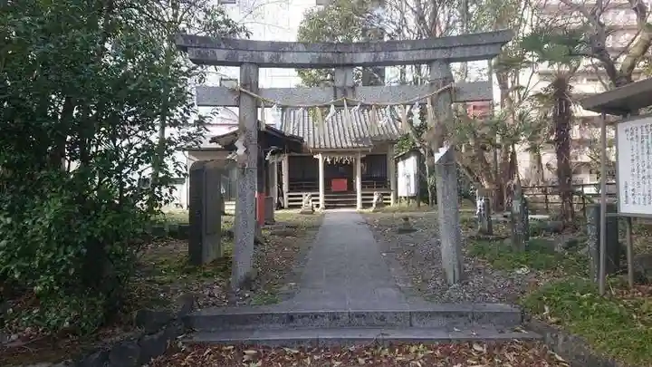蠣崎神社の鳥居