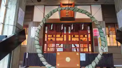 烏森神社の本殿・本堂
