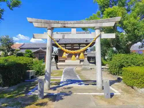 若宮八幡社の鳥居