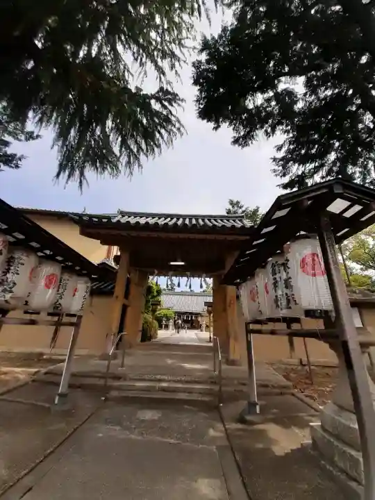 片埜神社の{uncategorized: "未分類", other: "その他", undefined: "問題あり", building: "その他建物", grave: "お墓", sacred_gate: "鳥居", guardian: "狛犬", statue: "像", buddha: "仏像", history: "歴史", nature: "自然", garden: "庭園", animal: "動物", pagoda: "塔", temizu: "手水舎", mountain_gate: "山門・神門", sanctuary: "本殿・本堂", subordinate: "末社・摂社", art: "芸術", scenery: "景色", jizo: "地蔵", ema: "絵馬", goshuin: "御朱印", omikuji: "おみくじ", items: "授与品その他", amulet: "お守り", goshuincho: "御朱印帳", eats: "食事", festival: "お祭り", votive_dance: "神楽", shichigosan: "七五三参", wedding: "結婚式", experience: "体験その他", initially: "初詣", around: "周辺", anti_infection: "感染症対策"}