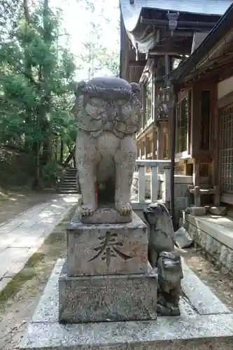 須部神社の狛犬