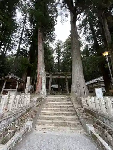 室生龍穴神社(奈良県)