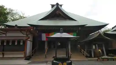 弘明寺の本殿・本堂