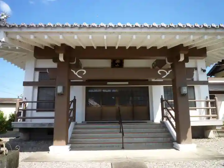 真福寺の本殿・本堂