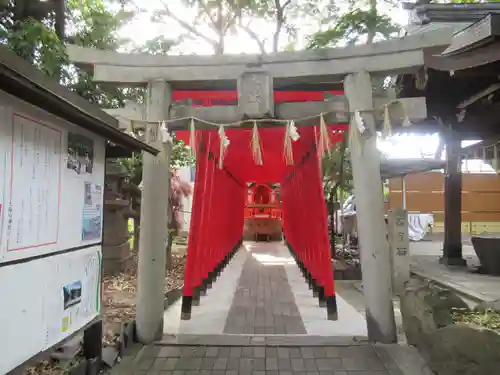 生根神社の鳥居