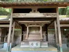 八幡社の本殿