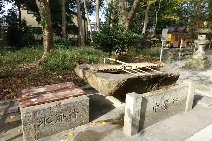 鏡作坐天照御魂神社の手水舎
