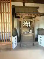 神明社の{uncategorized: "未分類", other: "その他", undefined: "問題あり", building: "その他建物", grave: "お墓", sacred_gate: "鳥居", guardian: "狛犬", statue: "像", buddha: "仏像", history: "歴史", nature: "自然", garden: "庭園", animal: "動物", pagoda: "塔", temizu: "手水舎", mountain_gate: "山門・神門", sanctuary: "本殿・本堂", subordinate: "末社・摂社", art: "芸術", scenery: "景色", jizo: "地蔵", ema: "絵馬", goshuin: "御朱印", omikuji: "おみくじ", items: "授与品その他", amulet: "お守り", goshuincho: "御朱印帳", eats: "食事", festival: "お祭り", votive_dance: "神楽", shichigosan: "七五三参", wedding: "結婚式", experience: "体験その他", initially: "初詣", around: "周辺", anti_infection: "感染症対策"}