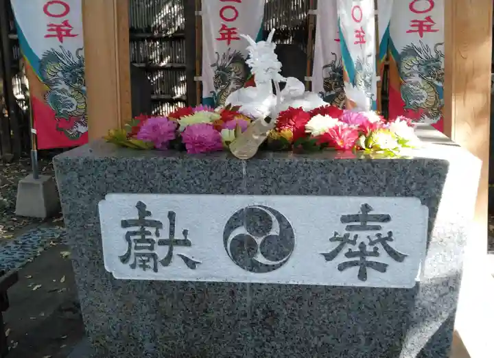 田無神社の手水舎