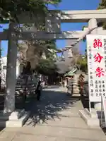 草加神社の鳥居
