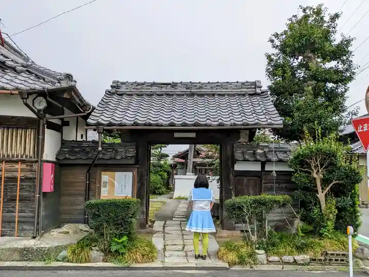 浄泉寺の山門・神門