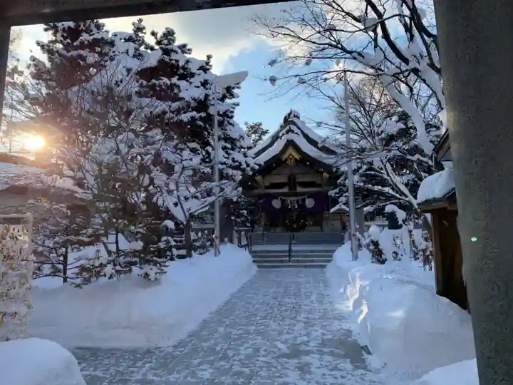 彌彦神社 (伊夜日子神社)のその他建物