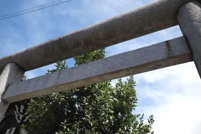 伊奈利神社の鳥居