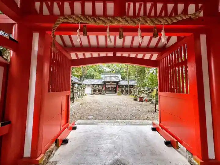 元石清水八幡神社の山門・神門