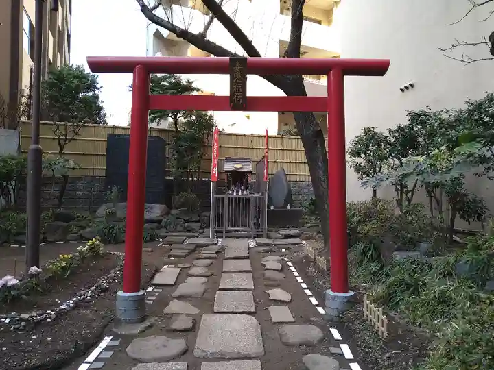 妻戀神社の末社・摂社