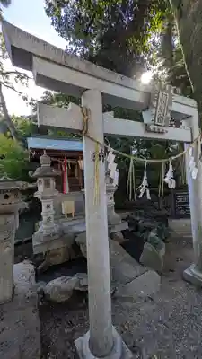 九帝王宮 萱野神社(滋賀県)