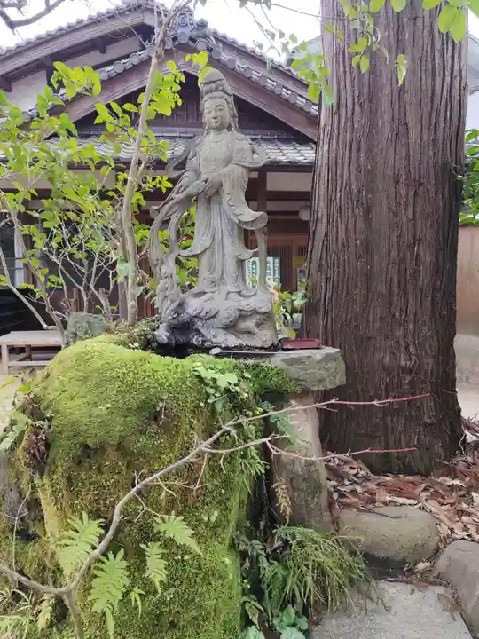 浄瑠璃寺(愛媛県)
